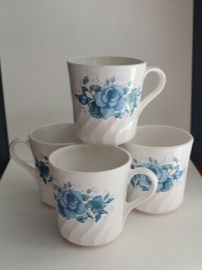 Lot of 4 Corelle Blue Velvet Rose Coffee Mugs/Cups